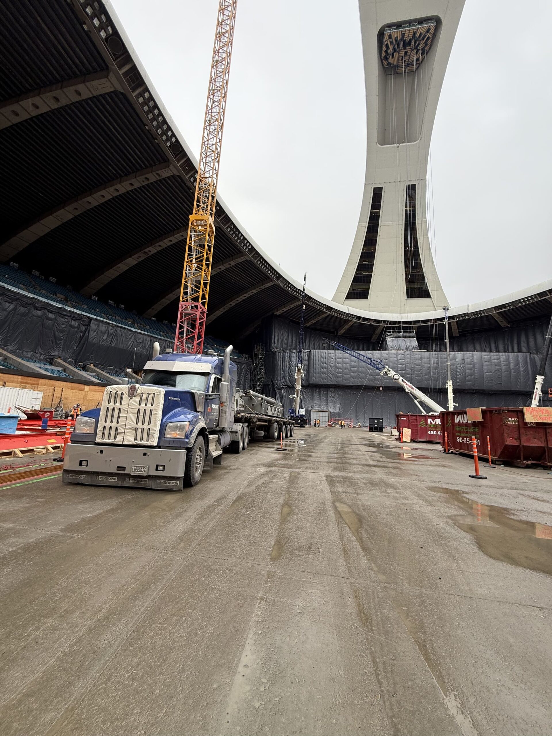 Camion de transport - Forage Saguenay